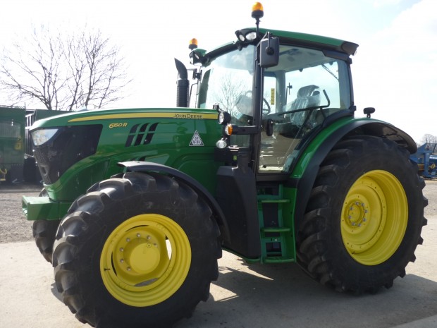 John Deere 6150R