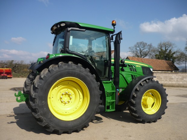 John Deere 6150R