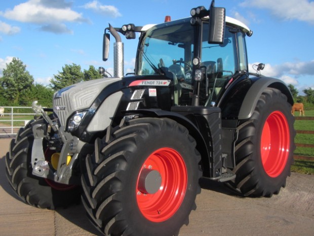 Fendt 724 Profi-Plus