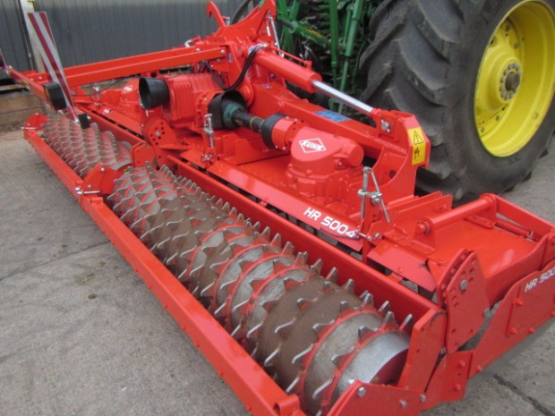Kuhn HR 5004 power harrow