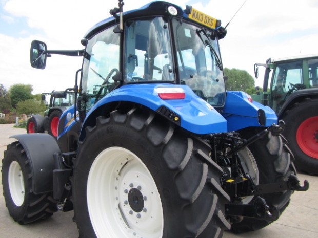 New Holland T5.105