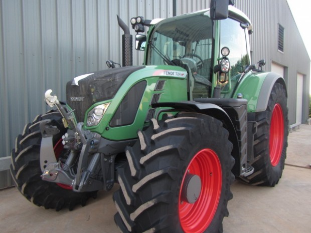 Fendt 724 Profi-Plus