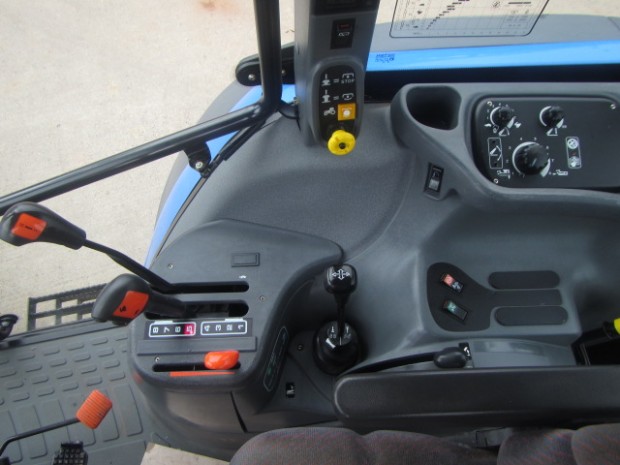 New Holland TS 115 SLE