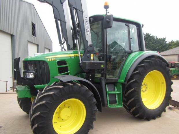 John Deere 6330 Standard