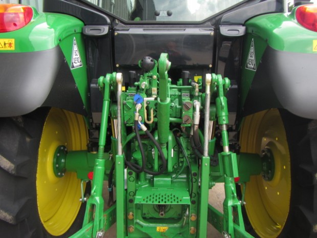 John Deere 6330 Standard