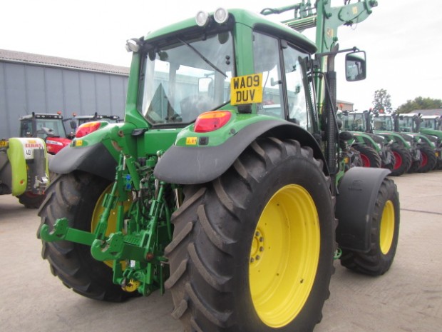 John Deere 6330