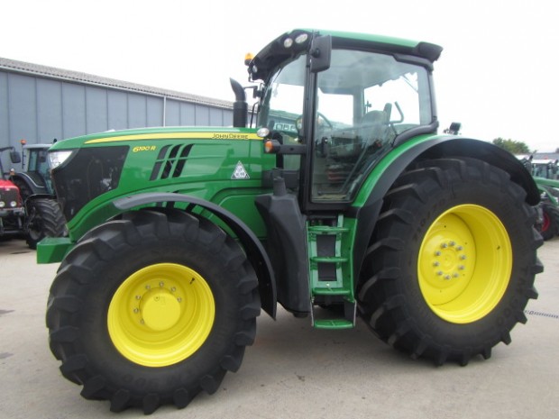 John Deere 6190R