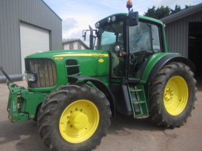John Deere 6630