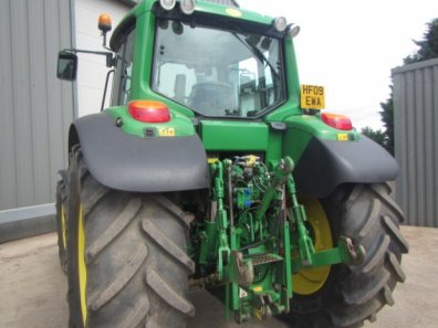 John Deere 6630