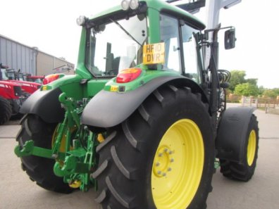 John Deere 6430