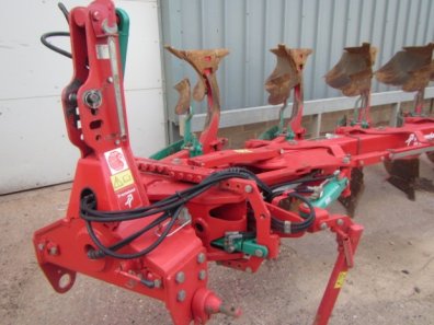 Kverneland EG 85/300 5 furrow plough