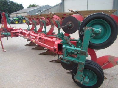 Kverneland EG 85/300 5 furrow plough