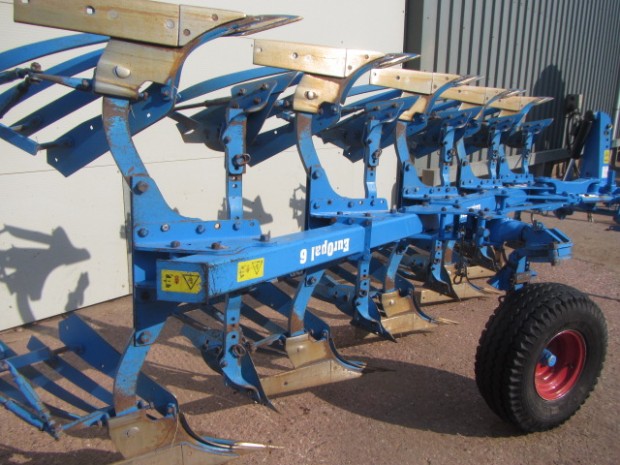 Lemken EurOpal 6, 4+!  furrow reversible plough