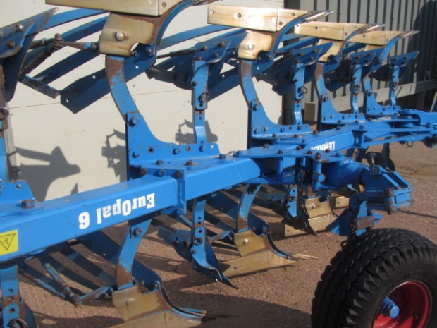 Lemken EurOpal 6, 4+!  furrow reversible plough